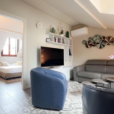 Comecasa 10 Minutes Walk From Duomo 2 Bedroom Apartment Милано Екстериор снимка