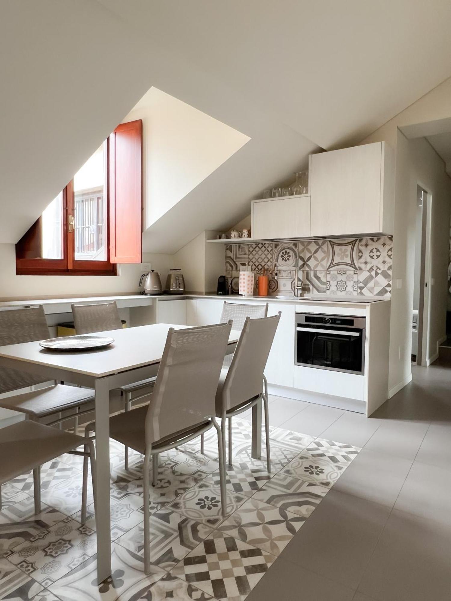 Comecasa 10 Minutes Walk From Duomo 2 Bedroom Apartment Милано Екстериор снимка
