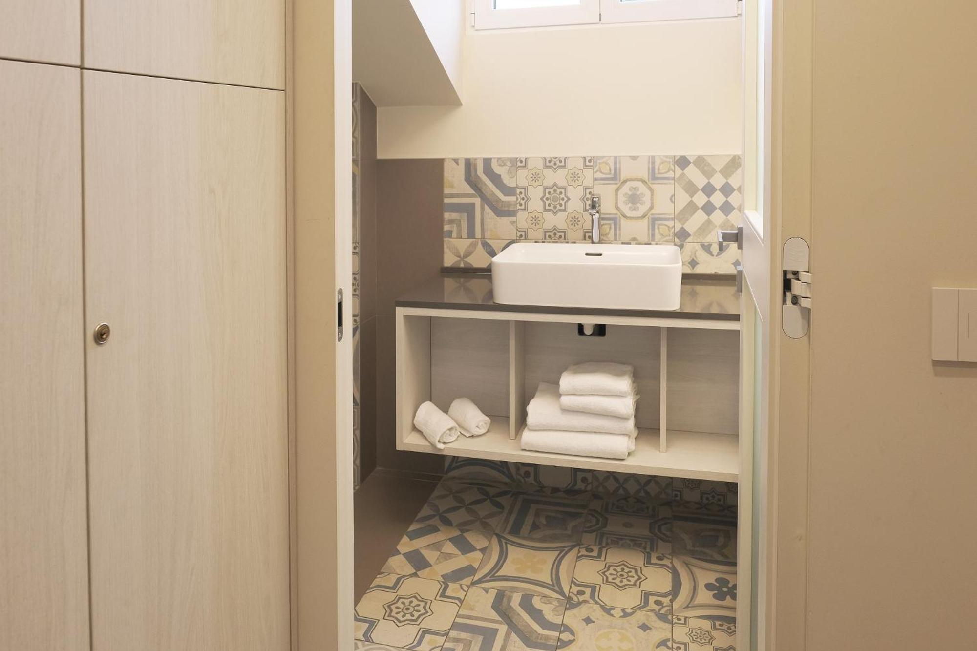 Comecasa 10 Minutes Walk From Duomo 2 Bedroom Apartment Милано Екстериор снимка