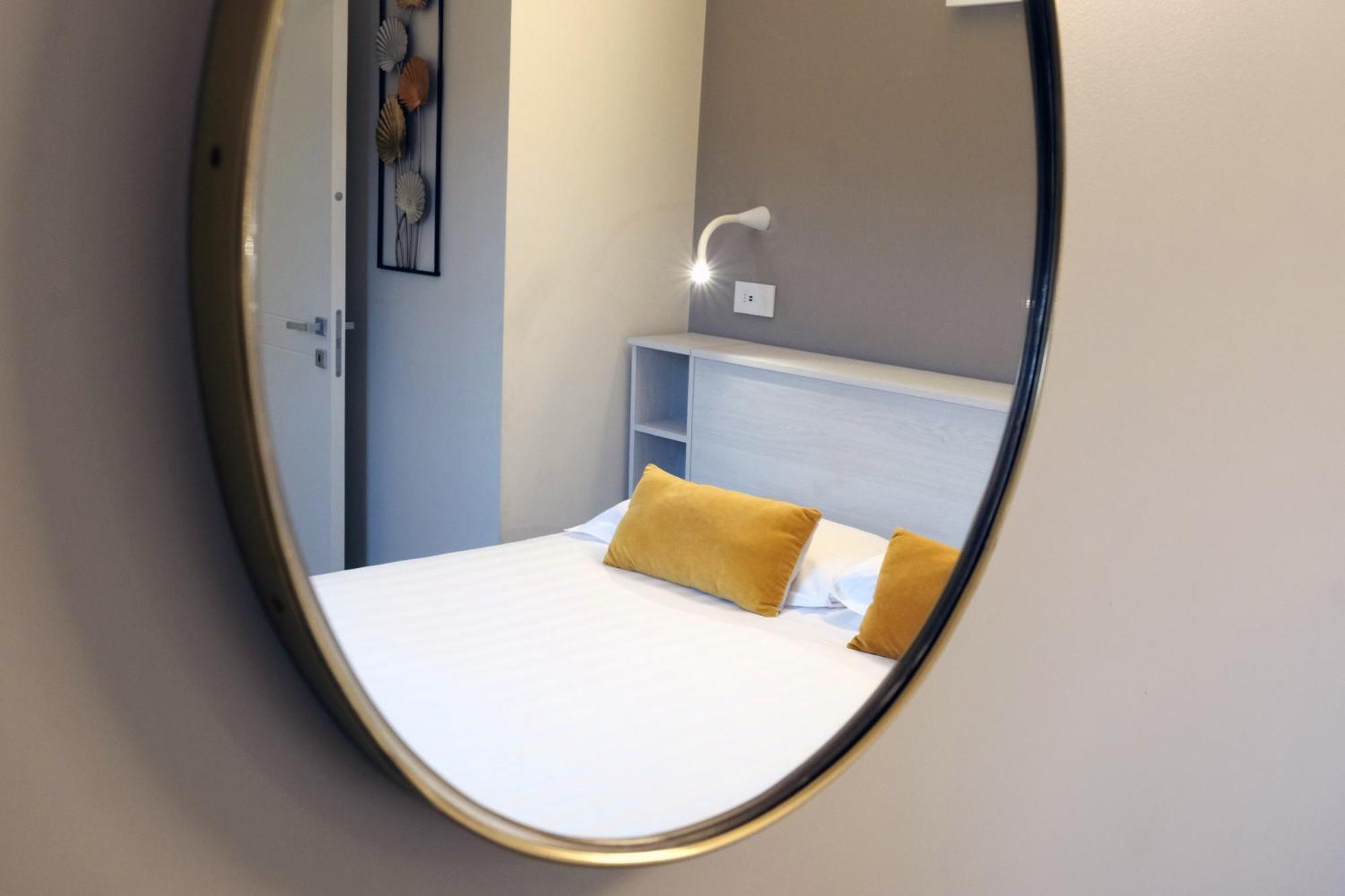 Comecasa 10 Minutes Walk From Duomo 2 Bedroom Apartment Милано Екстериор снимка