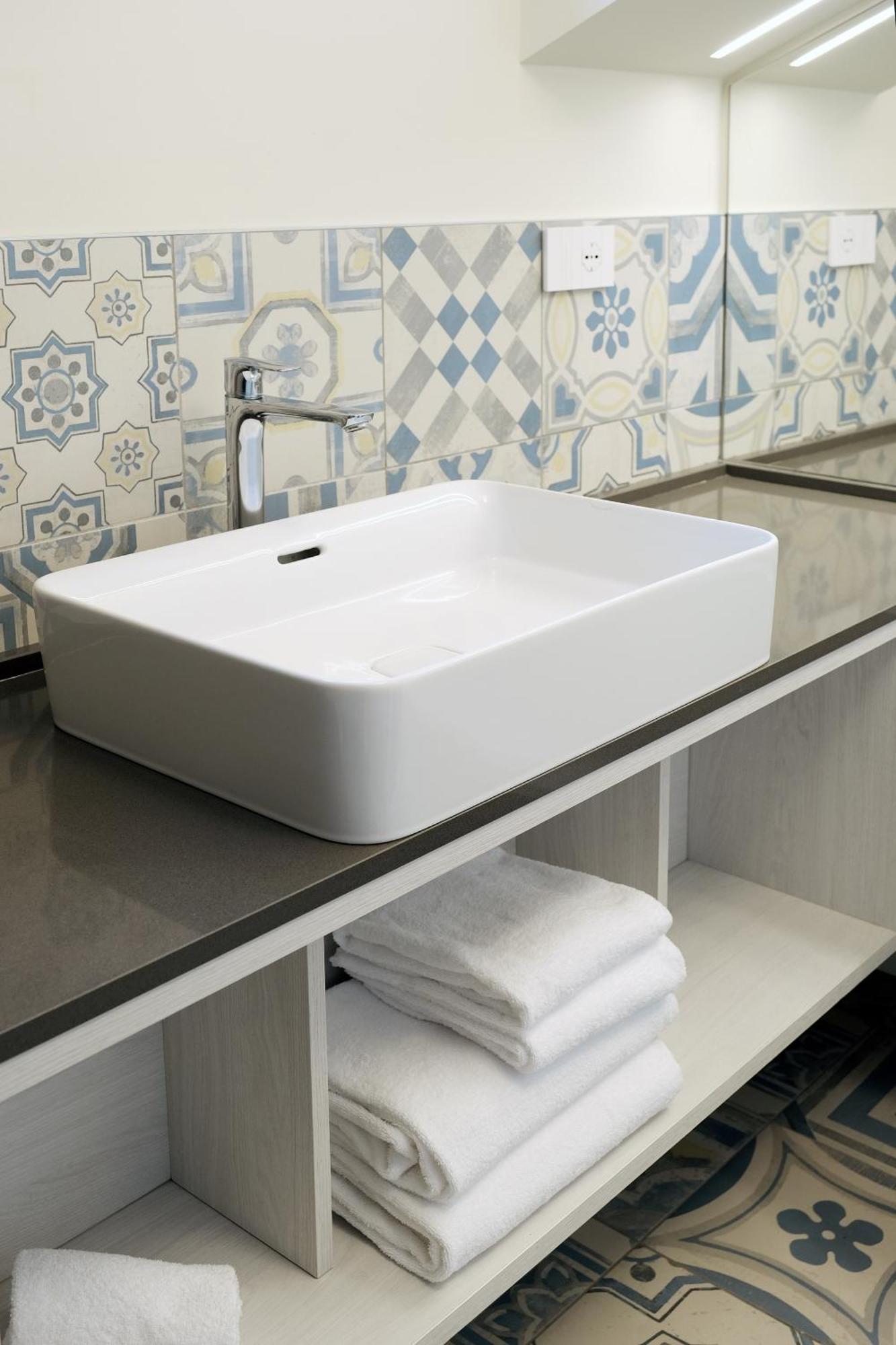Comecasa 10 Minutes Walk From Duomo 2 Bedroom Apartment Милано Екстериор снимка