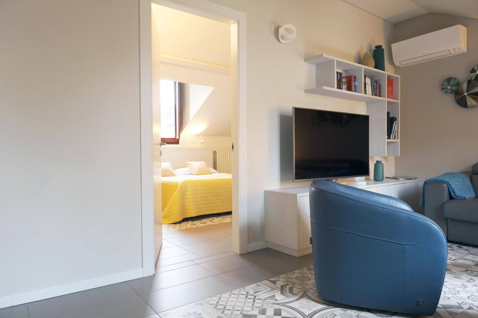 Comecasa 10 Minutes Walk From Duomo 2 Bedroom Apartment Милано Екстериор снимка